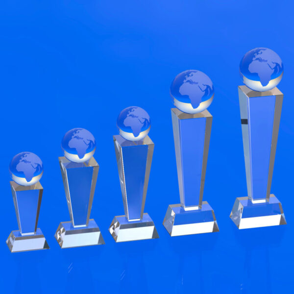 Glass award DV with the globe