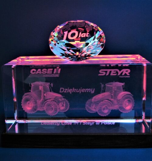 Prestiżowy prezent z diamentem z czerwonym podświetleniem