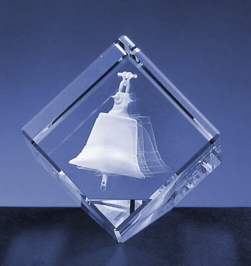 przycisk do papieru – kryształowy dzwonek - sześcian