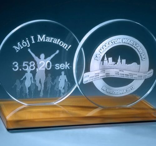 pamiątka szklany-medal-maraton