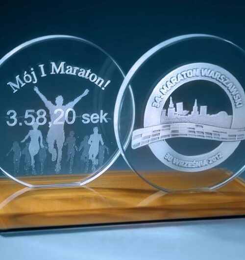 pamiątka szklany-medal-maraton
