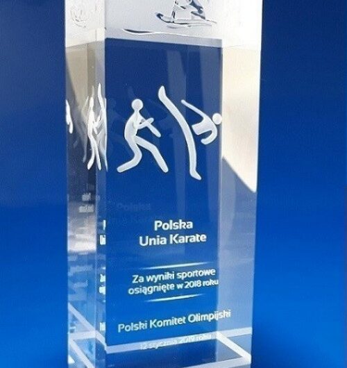 Statuetka za wyniki sportowe PKOL artystycznie zdobiony prostopadłościan