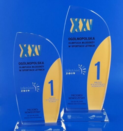 szklane statuetki z nadrukiem UV na Ogólnopolską Olimpiadę Młodzieży Summer